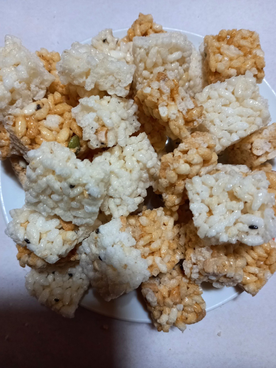 [한들한과]바삭바삭 고소한  쌀강정 1kg